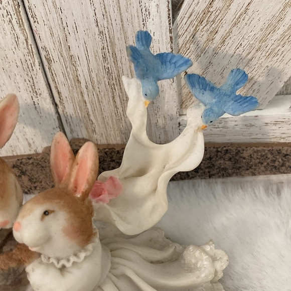 Dakin Susan Wheeler Holly Pond Hill Just Married Bunny Figurine - Picture 3 of 14